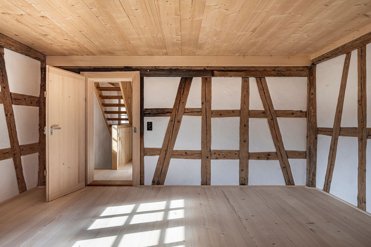 MEHRZWECKBAUERNHAUS [18. JH.] Fägswil ZH